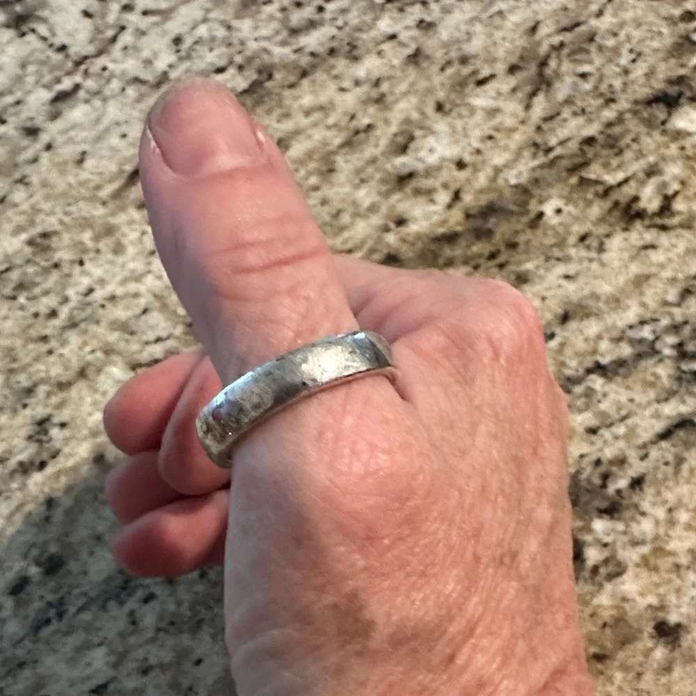 Silver Vintage Heart and Clover Ring SZ 13! Two hearts with inlay and a clover